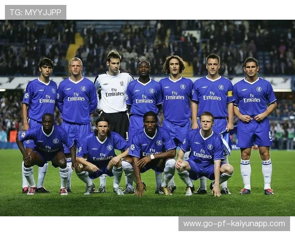 切尔西科尔维尔甩头攻门命中蓝军死忠集体跳起